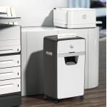 Знищувач документів HP OneShred 24CC, A4, 80g х 24 листів, 4*35, 30 л., P-4 (2807) Знищувач документів HP OneShred 24CC, A4, 80g х 24 листів, 4*35, 30 л., P-4 (2807)