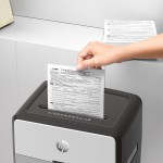 Знищувач документів HP OneShred 24CC, A4, 80g х 24 листів, 4*35, 30 л., P-4 (2807) Знищувач документів HP OneShred 24CC, A4, 80g х 24 листів, 4*35, 30 л., P-4 (2807)
