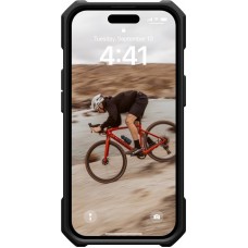 Чохол-накладка Urban Armor Gear Essential Armor Magsafe для Apple iPhone 15 Black (114288114040)